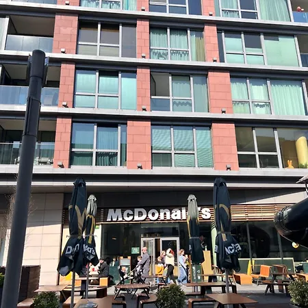 Faro Eurovea 아파트 브라티슬라바