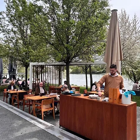 Faro Eurovea Bratislava