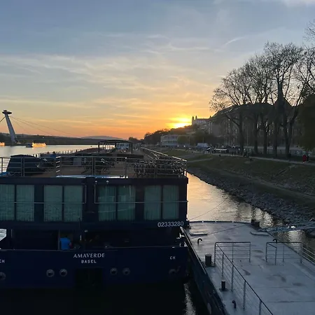 Faro Eurovea Lägenhet Bratislava